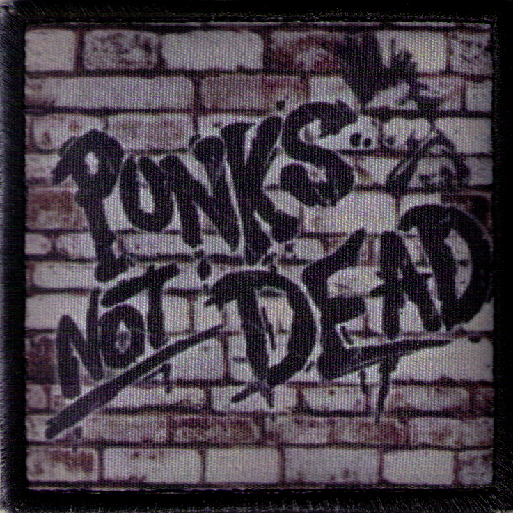 PUNKS NOT DEAD 04