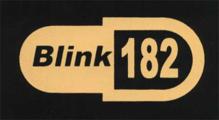 BLINK 182: Polkruhové - zaoblené logo