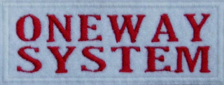 ONE WAY SYSTEM: Červené logo