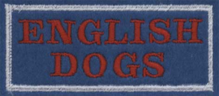 English Dogs (vyšívaná nášivka, červené logo na modrom podklade)