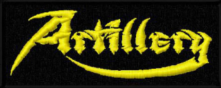 Artillery (vyšívaná nášivka, žlté logo na čiernom podklade)